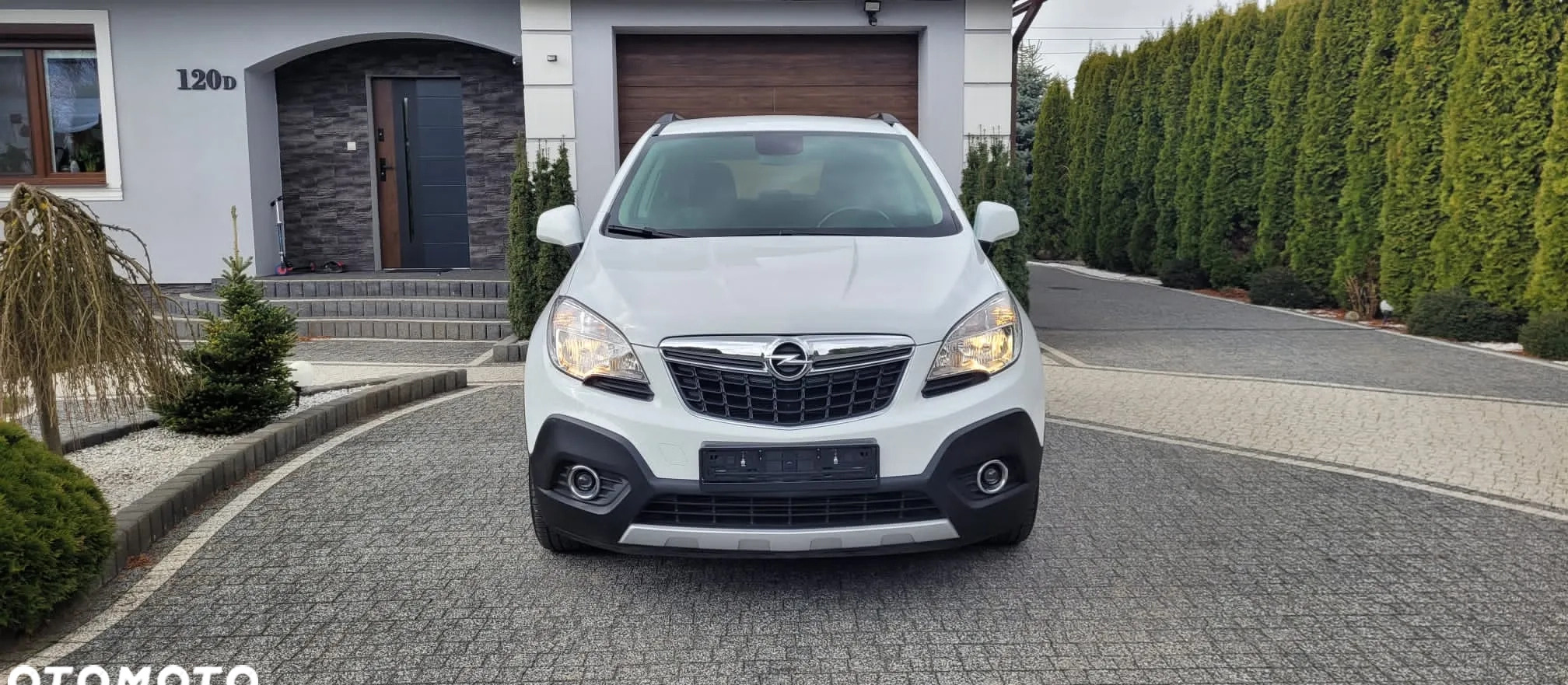 Opel Mokka cena 39900 przebieg: 135000, rok produkcji 2013 z Zamość małe 79